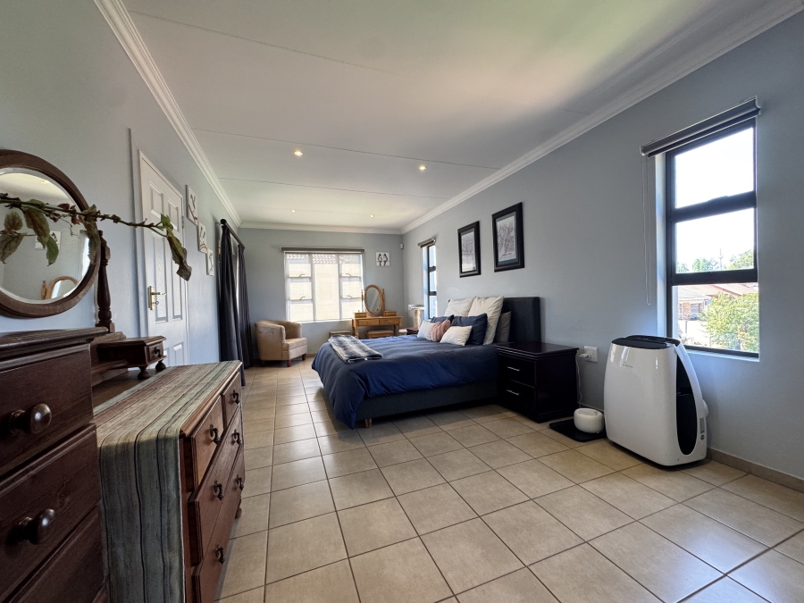 To Let 3 Bedroom Property for Rent in La Hoff North West